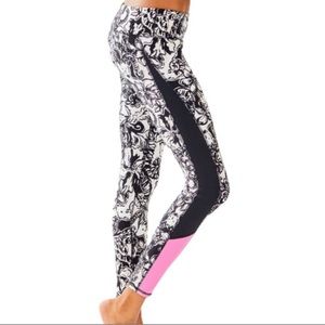 Lilly Pulitzer UPF 50 Luxletic Weekender Leggings